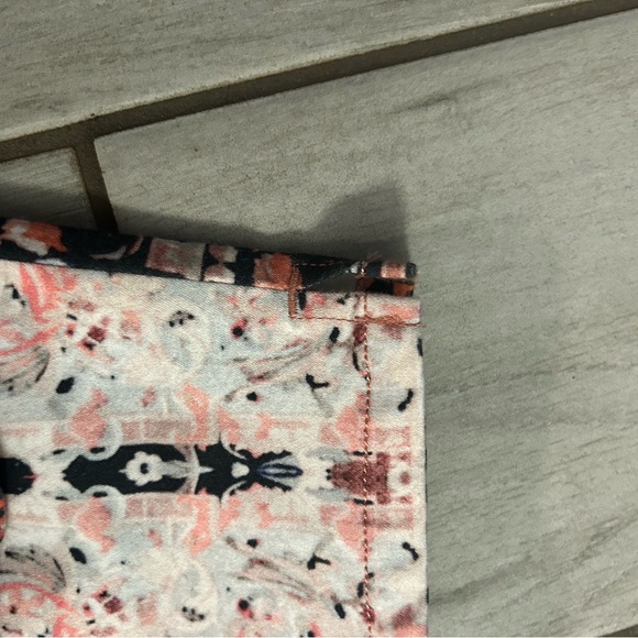 BEBE Pants - Picture 3 of 7